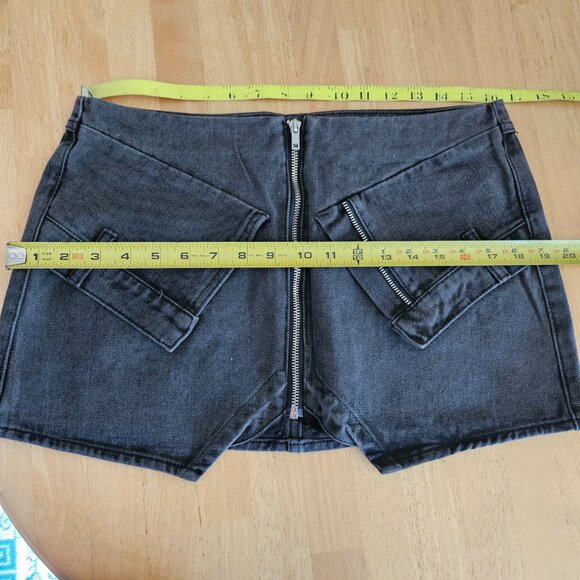 SALE Prettylittlething PLT Washed Black Denim Micro Mini Skirt - sz US 8P - NWT - Picture 7 of 8